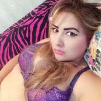 Genç kadın partner Elif