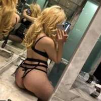 Romantizmnen hoşlanan bayan Sonia