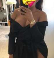 Samimi gelecek manken Özge