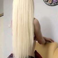 Süper sarışın Hande